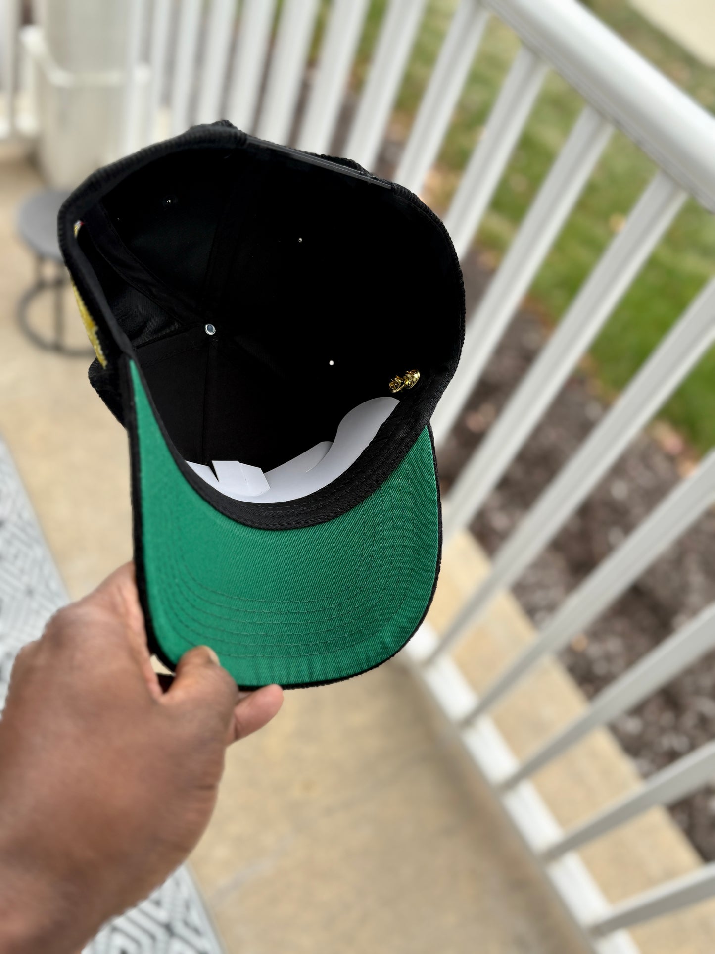 P’s Corduroy Snapback